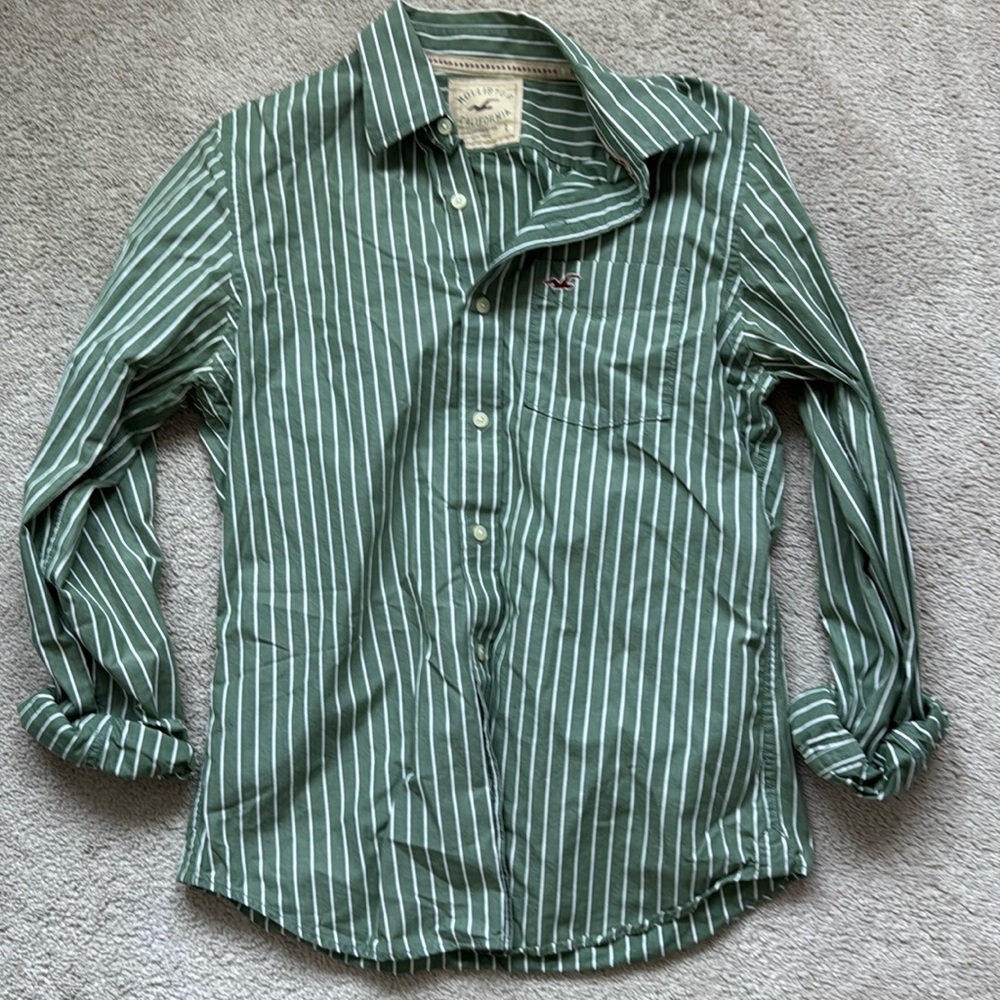 Men’s Hollister shirt size large